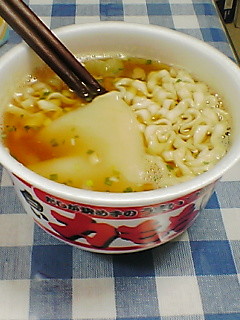 白い力もちうどん