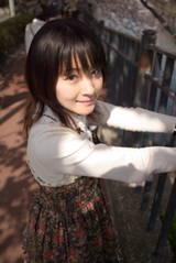 ロリ服な写真をレタッチ中です