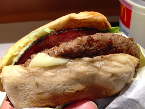 マクドナルドで「ル・グラン ソーセージ」を食す！気になるカロリーは？