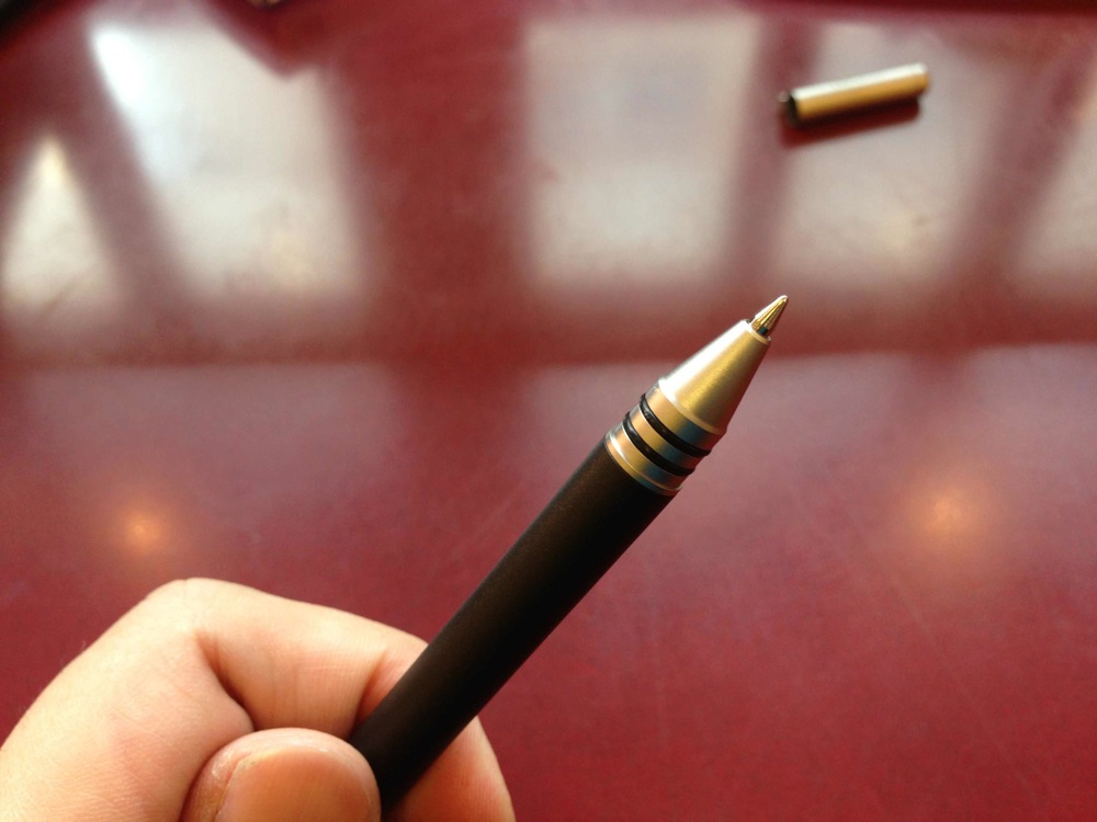 bamboo-stylus-duo-20130121-140114.jpg ボールペン側