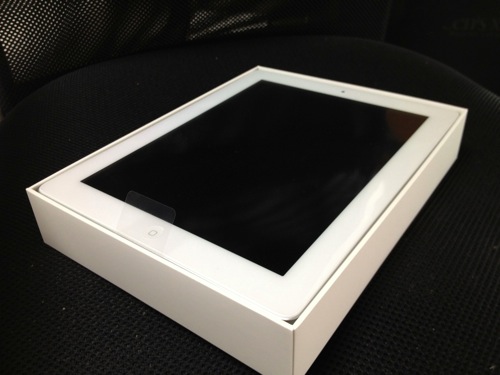 ついに届いた！ 「新しいiPad」開封の儀