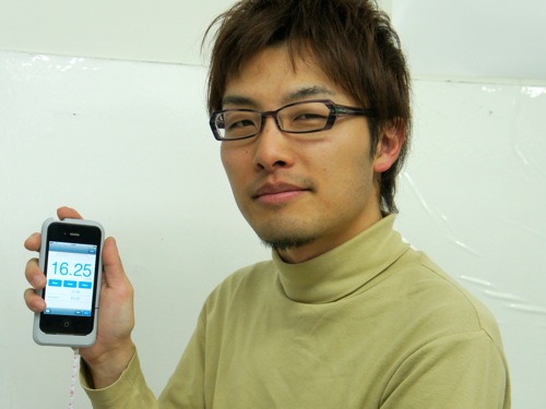 Cerevo代表取締役の岩佐琢磨さんに、ガジェット専門クラウドファンディング「Cerevo DASH」についてお話を伺いました