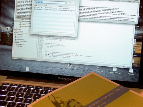 知らなかった！ Xcode4でアクションの追加・接続をする時の小技！