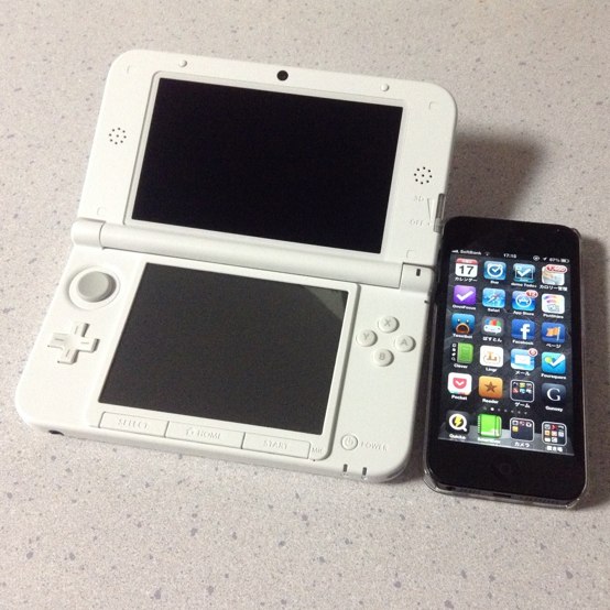 3DS LLとドラクエ7を買ってみた。液晶が大きくて見やすい！