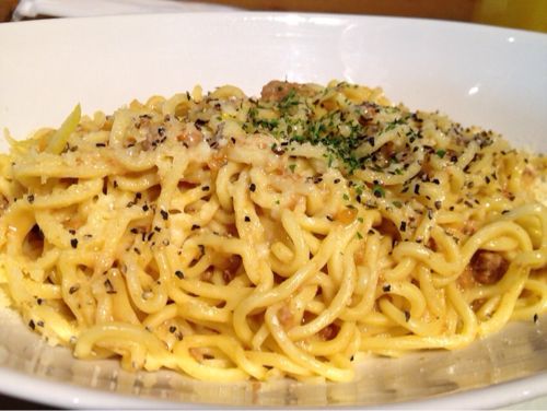 秋葉原のハンモックカフェ「カフェ アサン」で生麺パスタを食す！