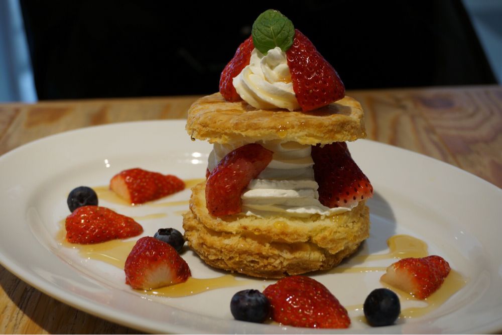 ポートランドのカフェで大人気なビスケットサンドをチェルシーカフェ渋谷マークシティ店で食べてきた！